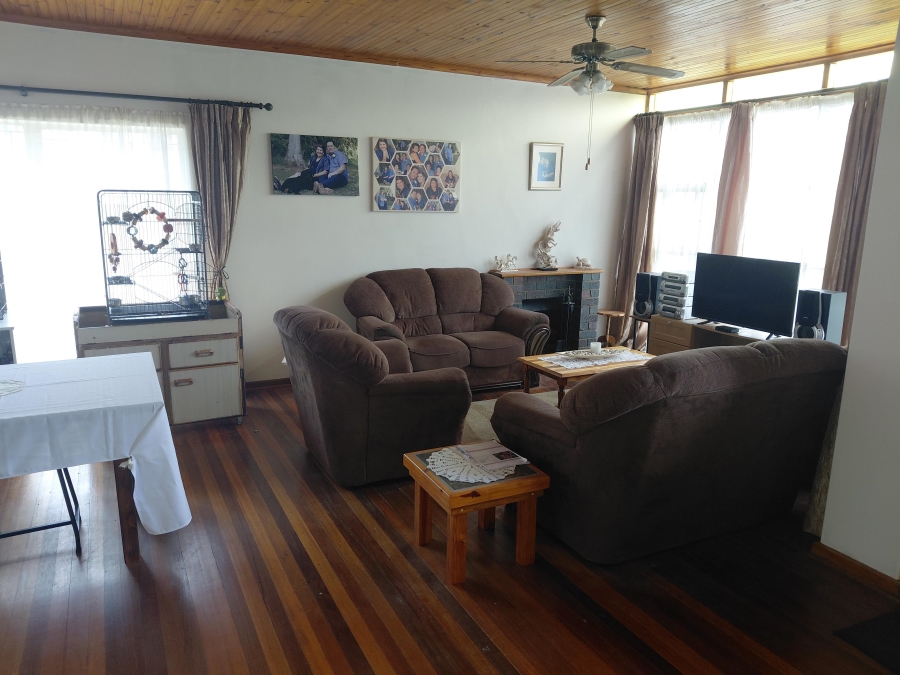 4 Bedroom Property for Sale in Vanes Estate Eastern Cape